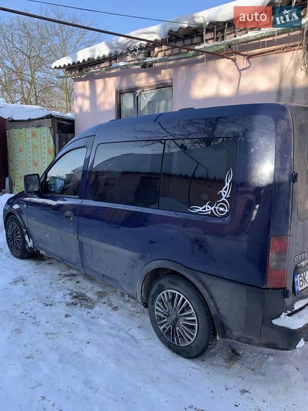 Мінівен Opel Combo 2003 в Рівному
