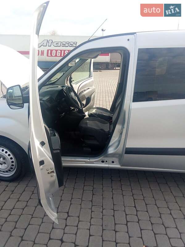 Минивэн Opel Combo 2012 в Львове фото 2 Минивэн Opel Combo 2012 в Львове