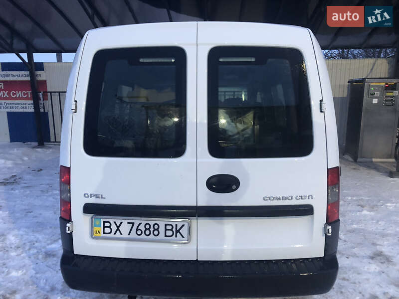 Мінівен Opel Combo 2011 в Чемерівцях фото 2 Мінівен Opel Combo 2011 в Чемерівцях