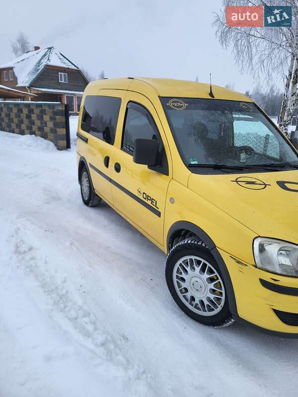 Минивэн Opel Combo 2009 в Сарнах фото 6 Минивэн Opel Combo 2009 в Сарнах