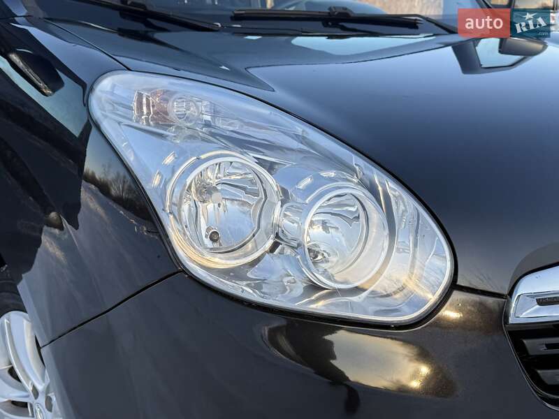 Мінівен Opel Combo 2012 в Трускавці