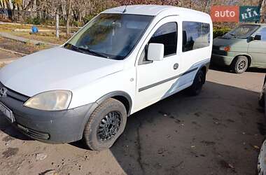 Минивэн Opel Combo 2005 в Петропавловке