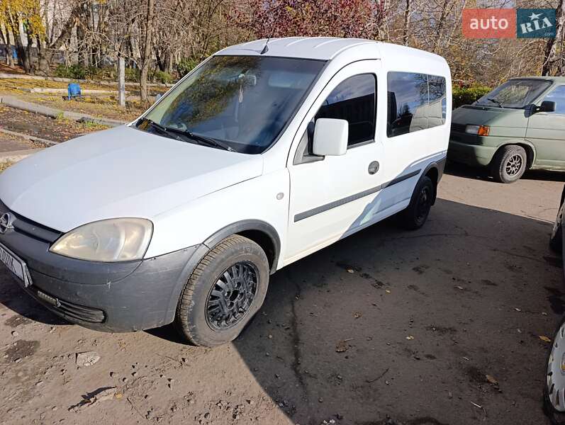 Opel Combo 2005