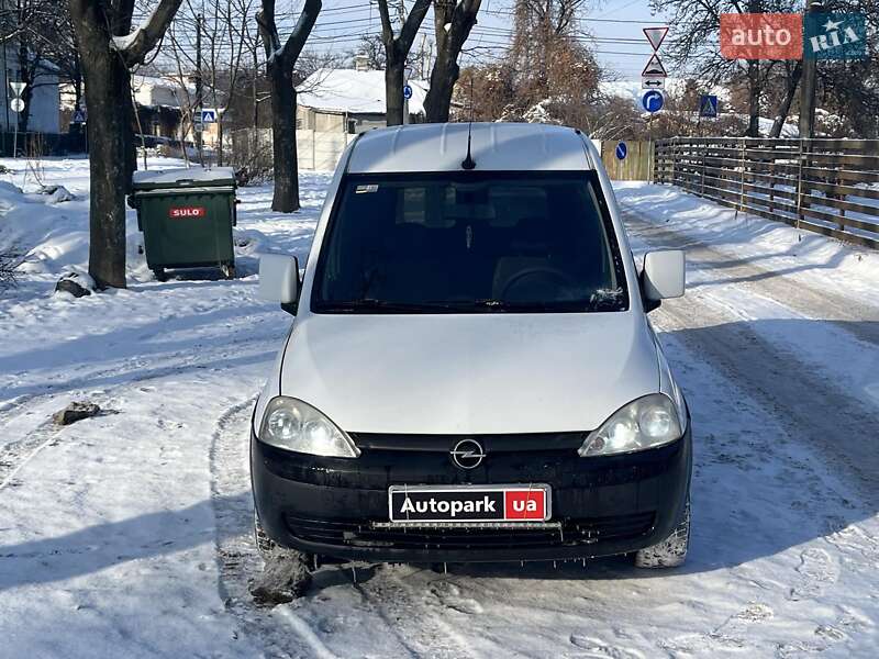Вантажний фургон Opel Combo 2011 в Києві фото 2 Вантажний фургон Opel Combo 2011 в Києві