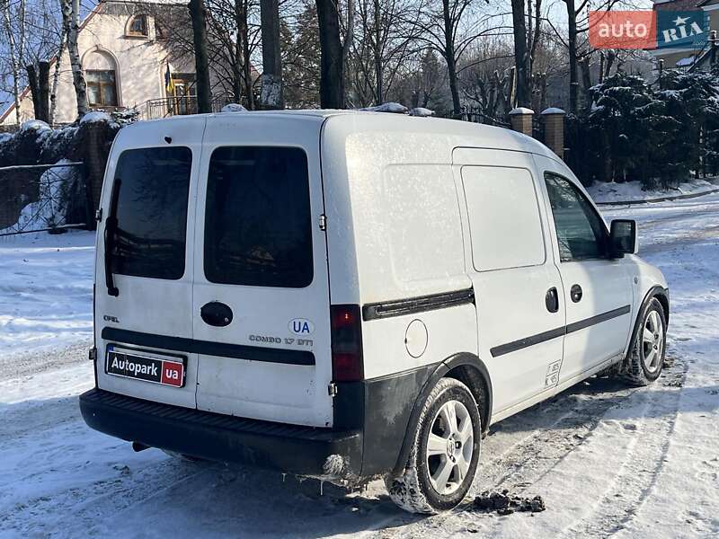 Вантажний фургон Opel Combo 2011 в Києві фото 9 Вантажний фургон Opel Combo 2011 в Києві