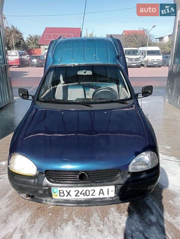 Грузовой фургон Opel Combo 1998 в Ровно