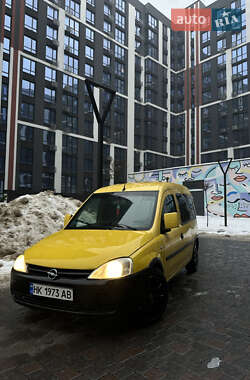 Минивэн Opel Combo 2011 в Ивано-Франковске