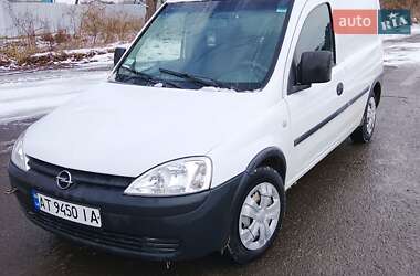 Грузовой фургон Opel Combo 2005 в Вашковцах