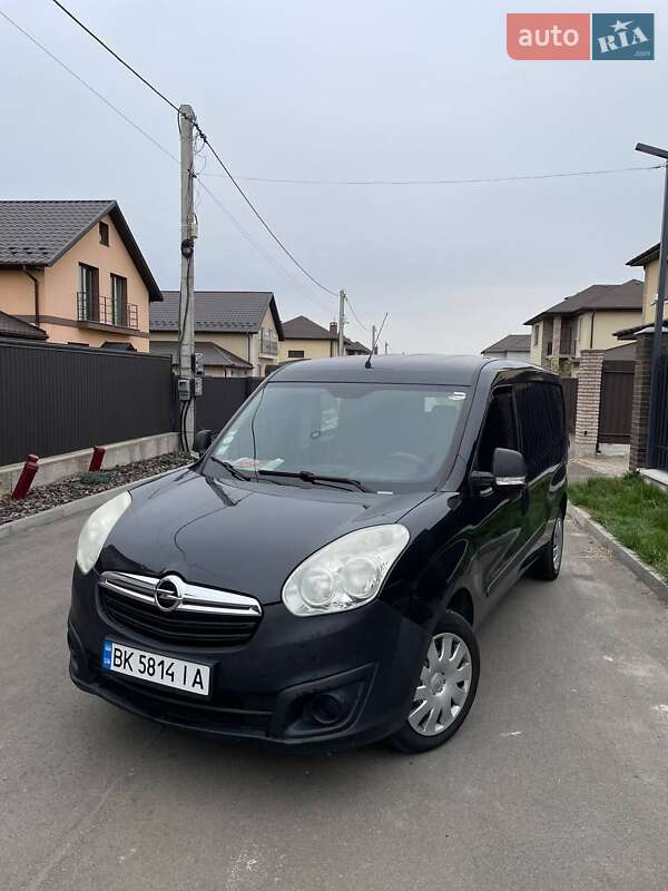 Мінівен Opel Combo 2015 в Рокитному