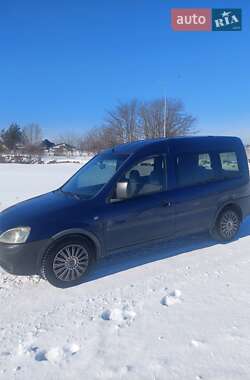 Минивэн Opel Combo 2007 в Сарнах