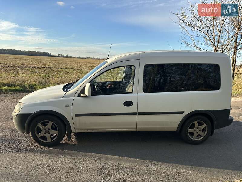 Мінівен Opel Combo 2006 в Києві