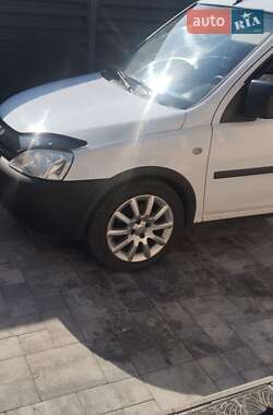 Мінівен Opel Combo 2011 в Житомирі