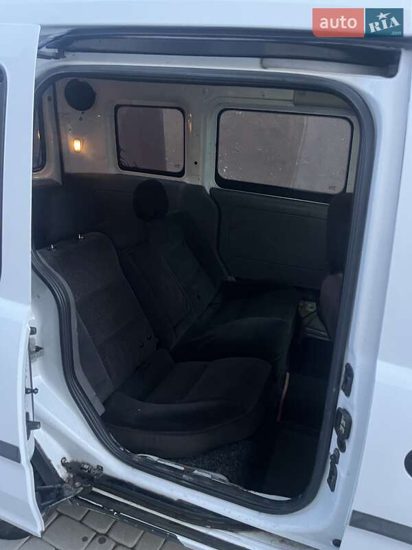 Минивэн Opel Combo 2003 в Турке