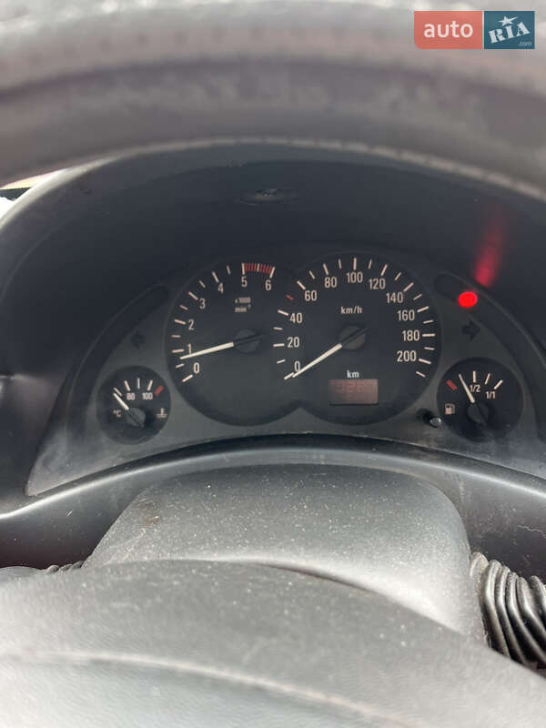 Минивэн Opel Combo 2003 в Черновцах