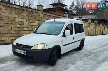 Минивэн Opel Combo 2011 в Киеве