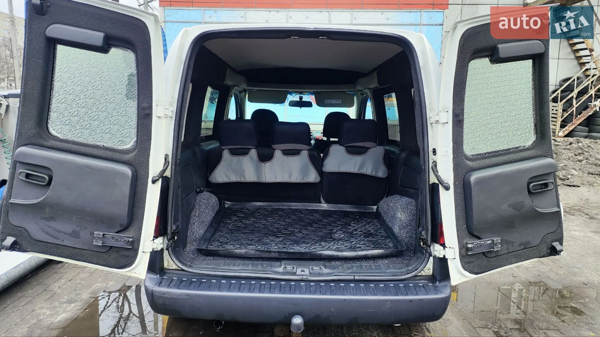 2011 Opel Combo - мініатюра 11