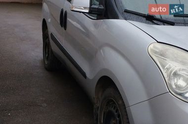 Мінівен Opel Combo 2012 в Коломиї
