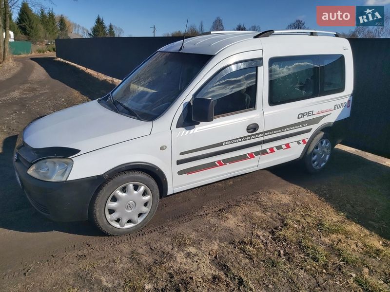 Opel Combo 2005