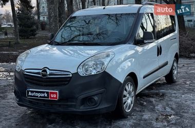 Мінівен Opel Combo 2015 в Києві