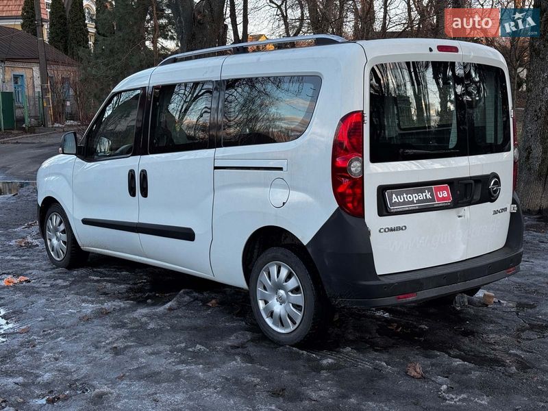 Мінівен Opel Combo 2015 в Києві
