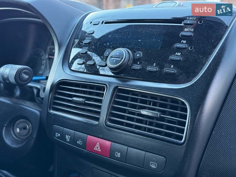 Мінівен Opel Combo 2015 в Києві