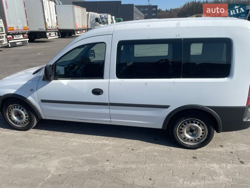 Мінівен Opel Combo 2008 в Львові