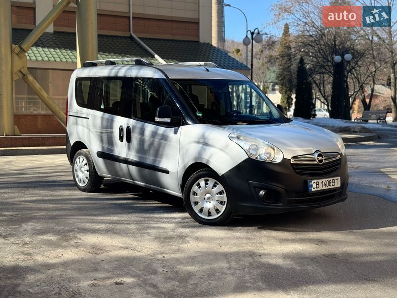 Мінівен Opel Combo 2013 в Києві