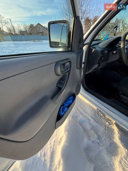 Мінівен Opel Combo 2003 в Кам'янці-Бузькій