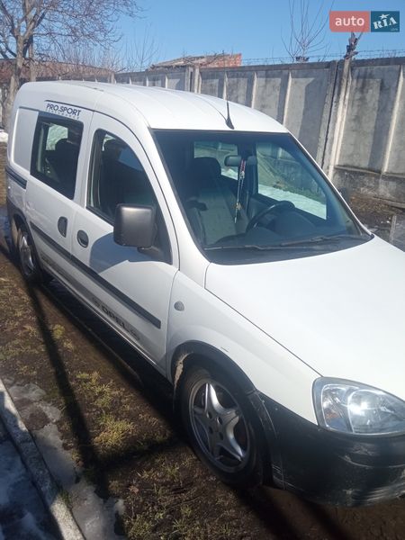 Мінівен Opel Combo 2005 в Андрушівці