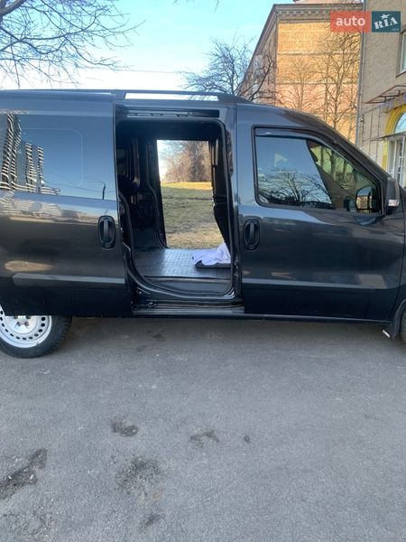 Грузовой фургон Opel Combo 2013 в Киеве