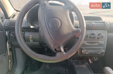 Вантажний фургон Opel Combo 1995 в Одесі