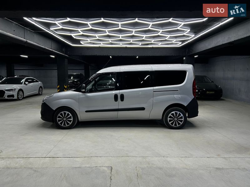 Мінівен Opel Combo 2014 в Чернівцях