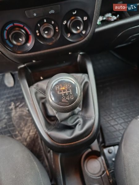 Вантажний фургон Opel Combo 2013 в Брюховичах фото 34 Вантажний фургон Opel Combo 2013 в Брюховичах