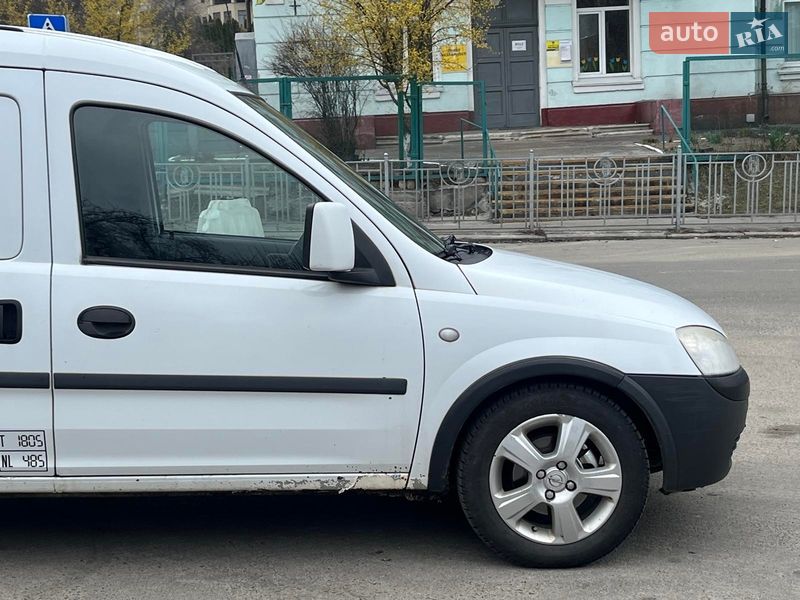 Вантажний фургон Opel Combo 2011 в Києві фото 16 Вантажний фургон Opel Combo 2011 в Києві