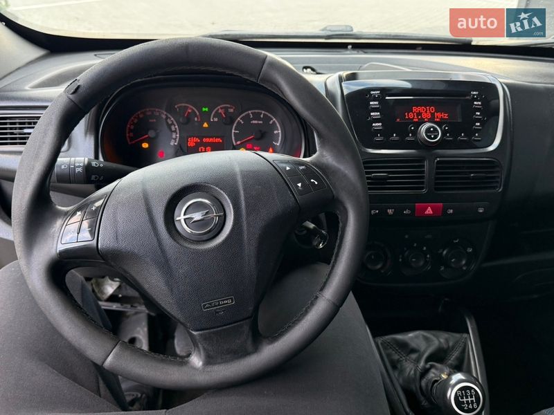 Мінівен Opel Combo 2016 в Шептицькому