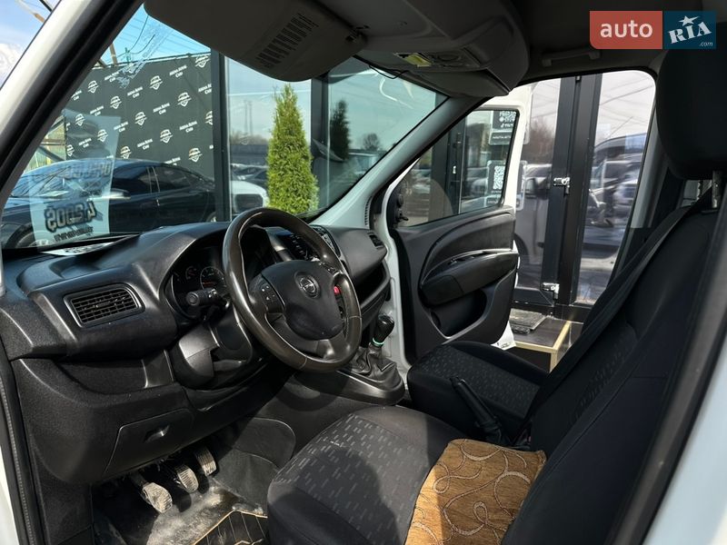 Грузовой фургон Opel Combo 2015 в Харькове