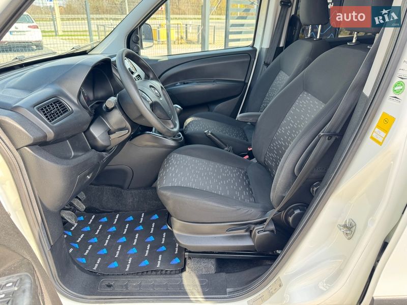 Минивэн Opel Combo 2018 в Ровно