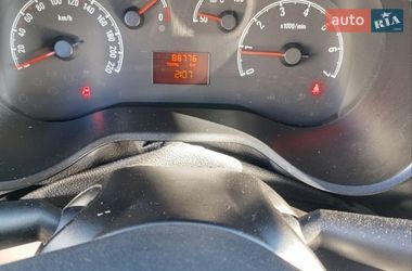 Вантажний фургон Opel Combo 2018 в Києві