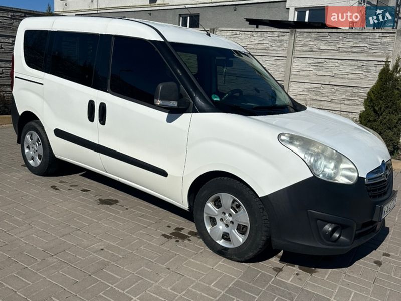 Opel Combo 2013 Opel Combo 2013