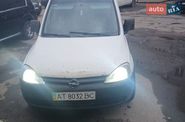 Минивэн Opel Combo 2002 в Калуше