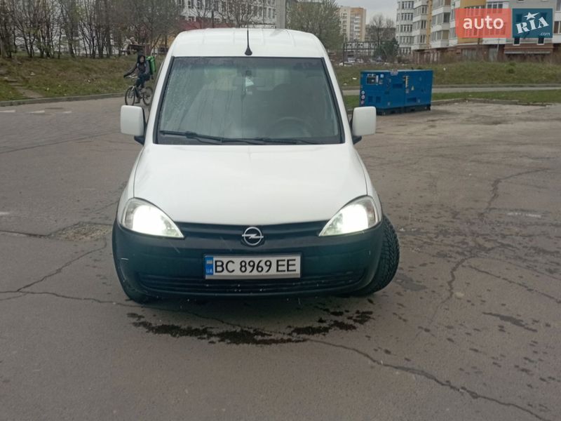 Opel Combo 2004