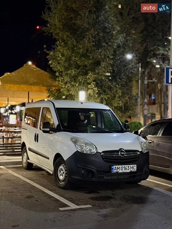 2013 Opel Combo - мініатюра 23