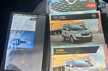 Вантажний фургон Opel Combo 2017 в Одесі
