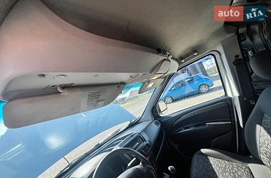 Вантажний фургон Opel Combo 2017 в Одесі