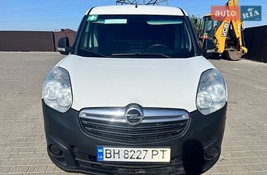 Вантажний фургон Opel Combo 2017 в Одесі