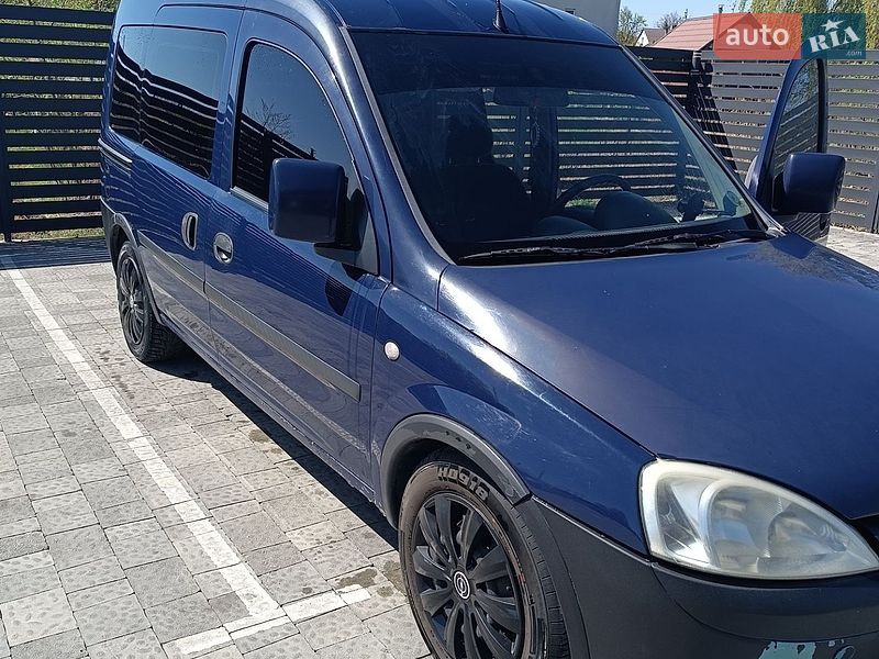 Opel Combo 2005