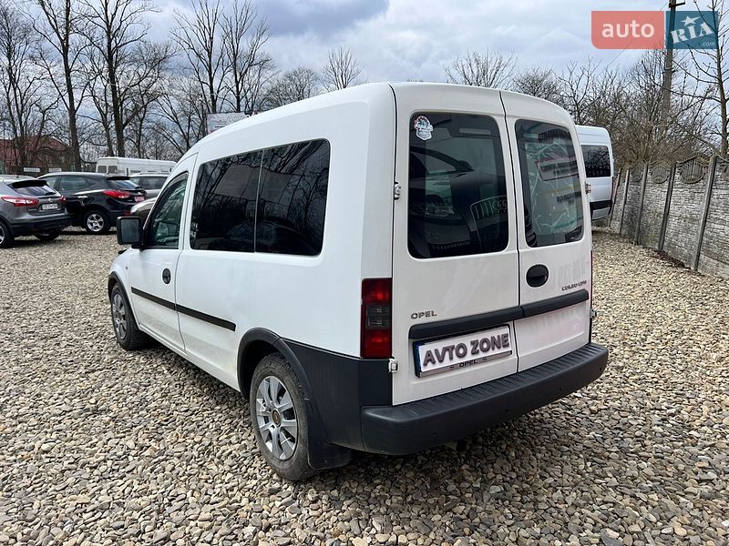 Минивэн Opel Combo 2005 в Коломые