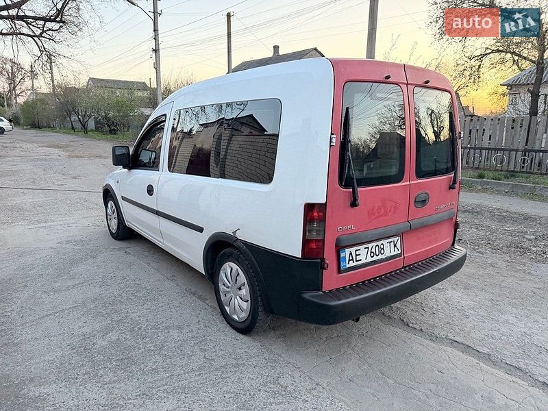 Минивэн Opel Combo 2005 в Днепре