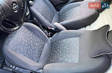 Вантажний фургон Opel Combo 2013 в Нетішині