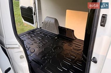 Вантажний фургон Opel Combo 2013 в Нетішині